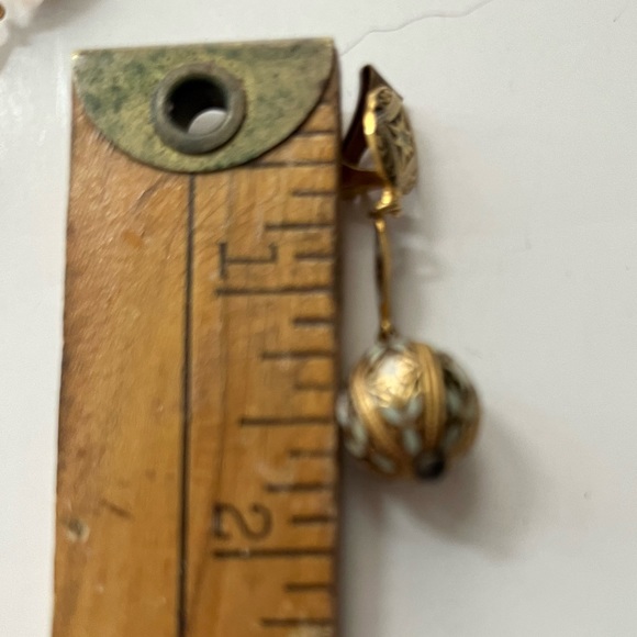 Vintage Damascene Clip Back Earrings - Picture 4 of 5